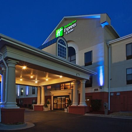 Holiday Inn Express Hotel & Suites Laurinburg By Ihg Экстерьер фото